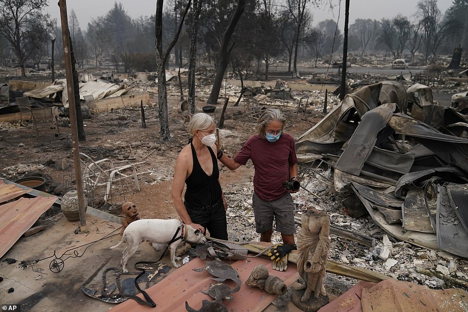 33057480 8721227 The Almeda fire in Oregon that has so far killed two is now unde a 8 1599844050602